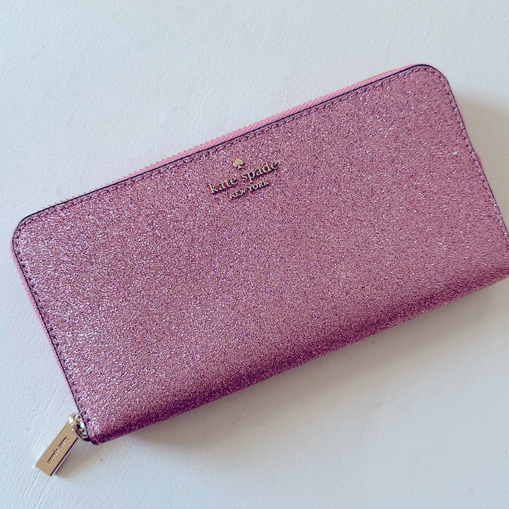 Beautiful pink glitter wallet